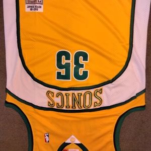 Kevin Durant #35 Hardwood Classic Mitchell & Ness Swingman Jersey. Size XXL.